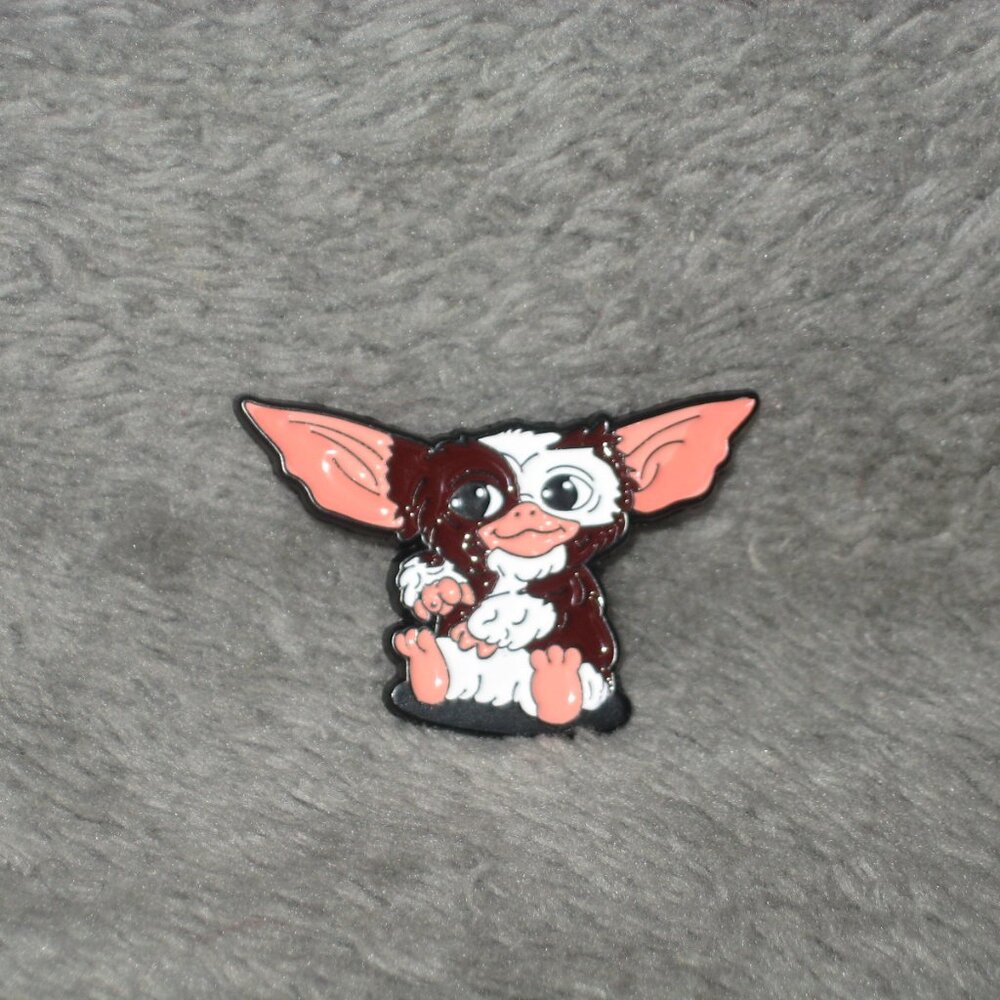1980s Movie Gremlins Gizmo Metal Enamel Pin 25101A2